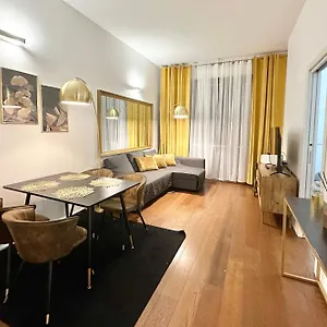 https://cozy-apartment-milan-20122.italymilanhotels.net