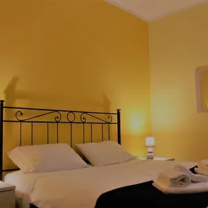 https://rhome202.it-romehotels.com