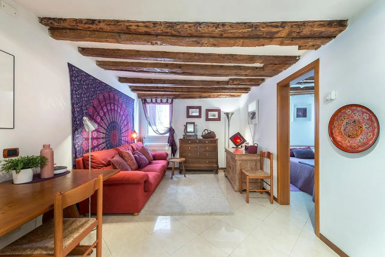 Apartamento Piccolo - Cozy Studio In The Heart Of Authentic Venecia