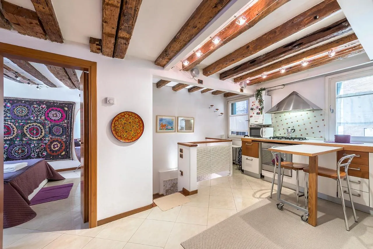 Piccolo - Cozy Studio In The Heart Of Authentic Venecia