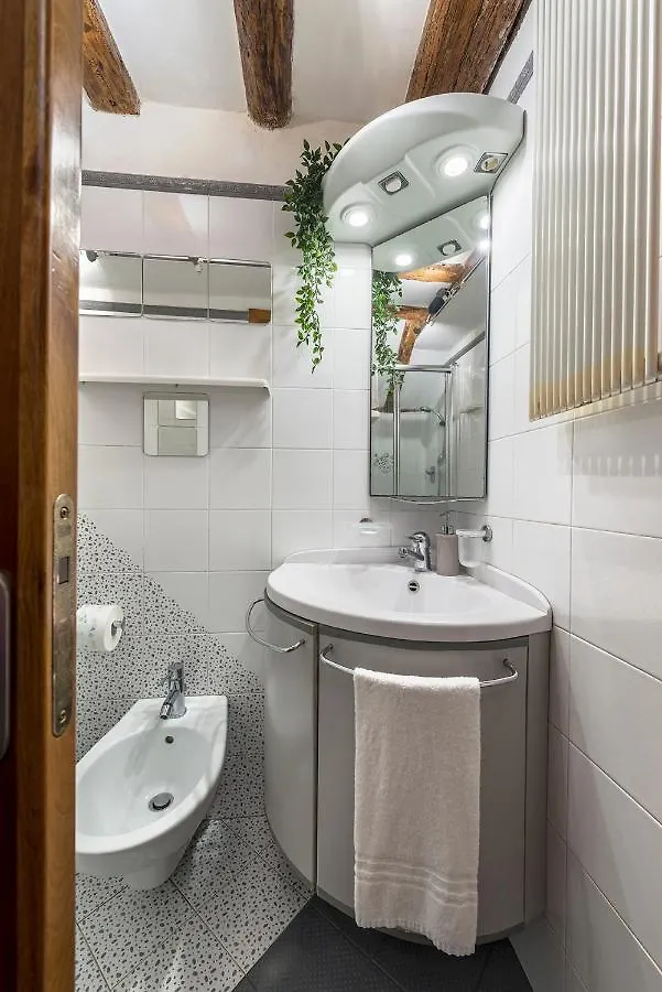 Piccolo - Cozy Studio In The Heart Of Authentic Venecia